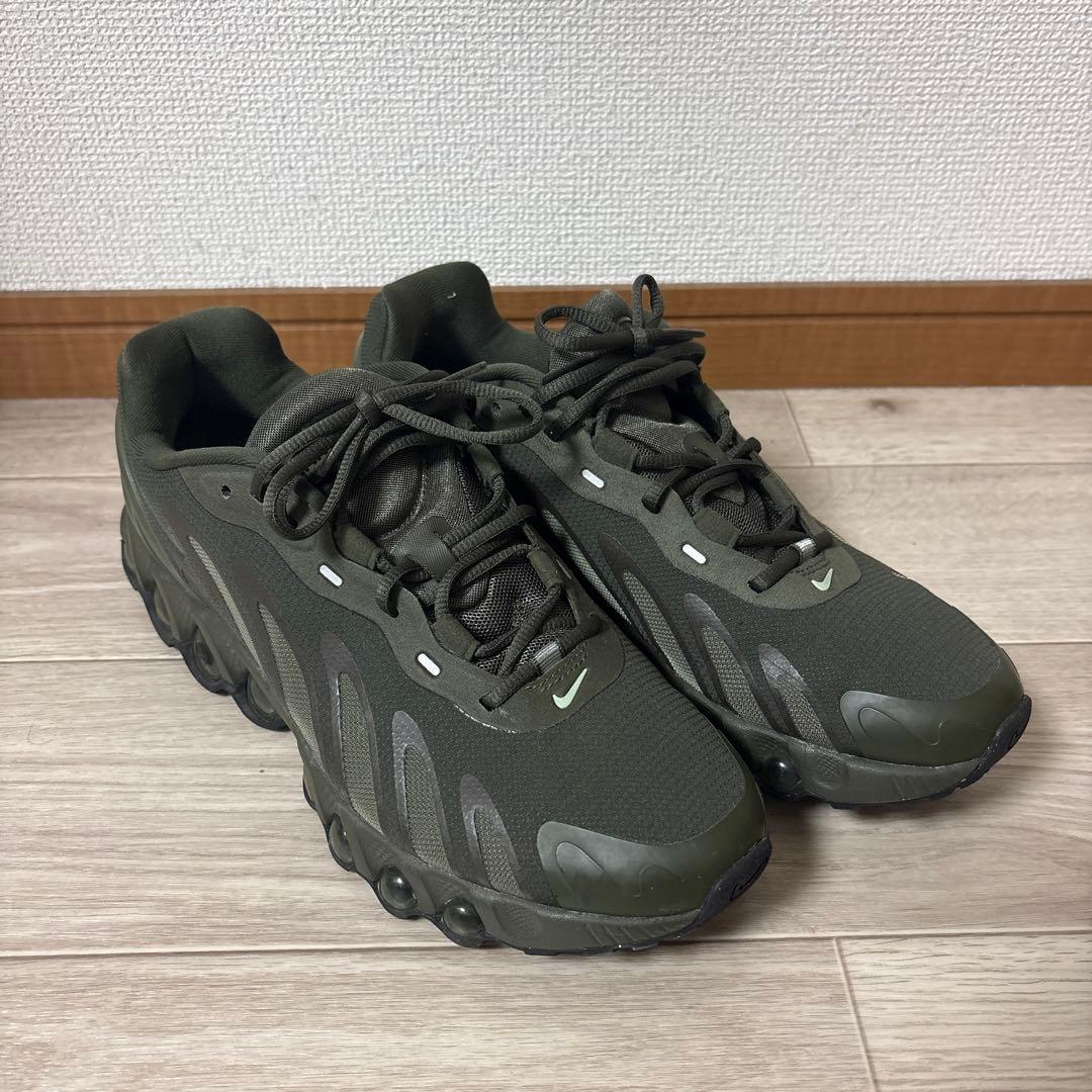 Nike Air Max dn8 オリーブカラー スニーカー