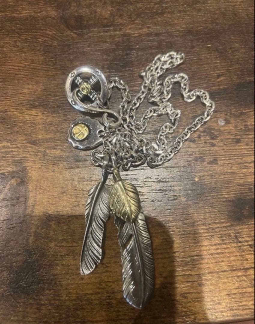 上金フェザーネックレス