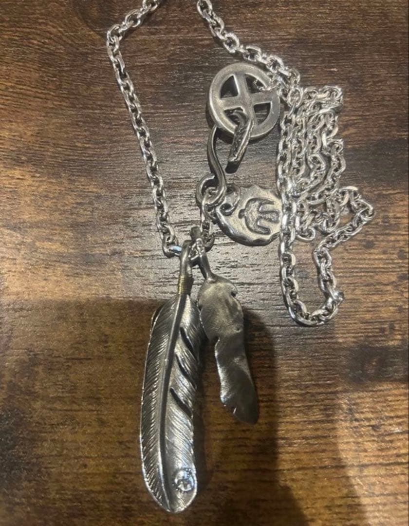 上金フェザーネックレス