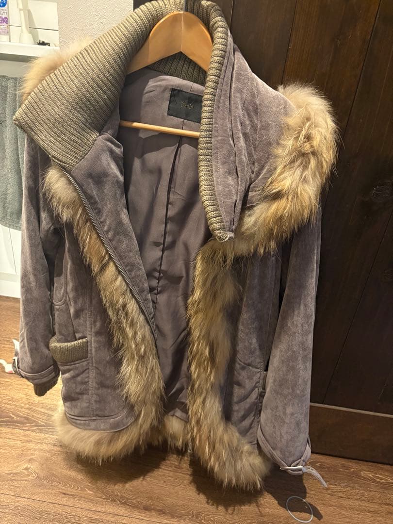 ファー　ミリタリージャケット　グランジ　古着　y2k レディース　メンズ