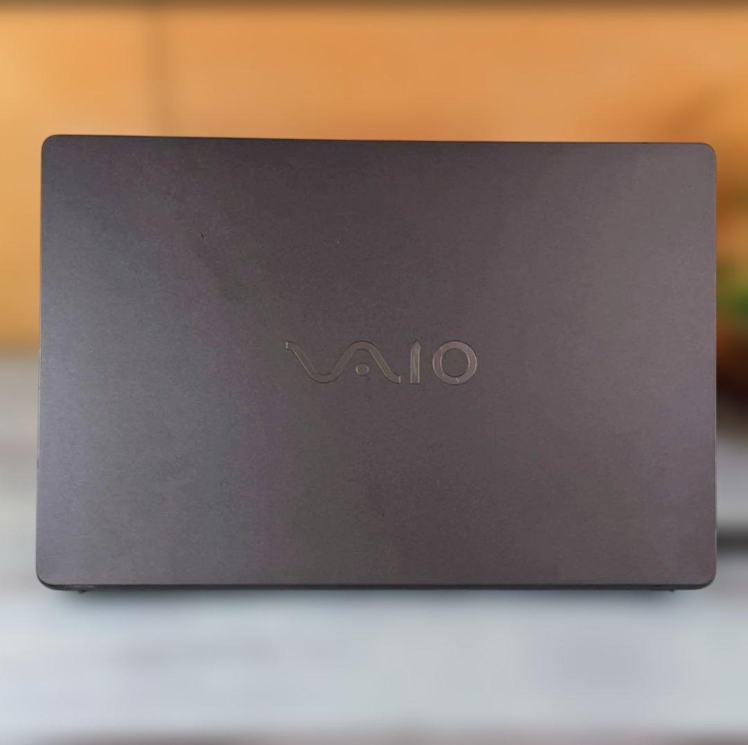 薄型コンパクトノートPC☘️Corei7☘️メモリ8GB☘️SSD☘️Windows11