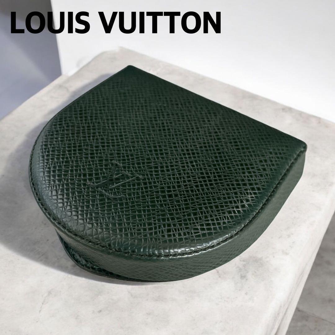 ルイヴィトン　タイガ　ポルトモネ・キュヴェット　パース　グリーン　緑