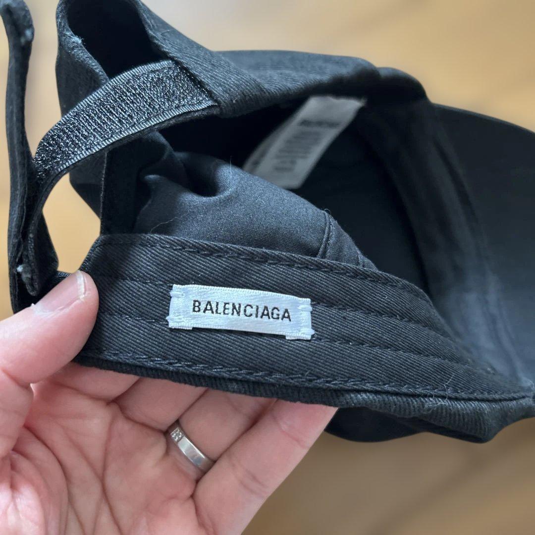 バレンシアガ　レインボー　キャップ　ベースボールキャップ