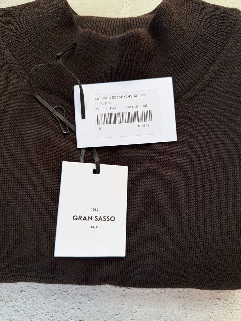 麦*様 グランサッソ　モックネックニット12Gダークブラウン48