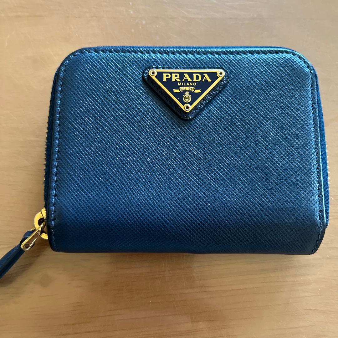 最終値下げ プラダ PRADA  サフィアーノ トライアングル ブルー