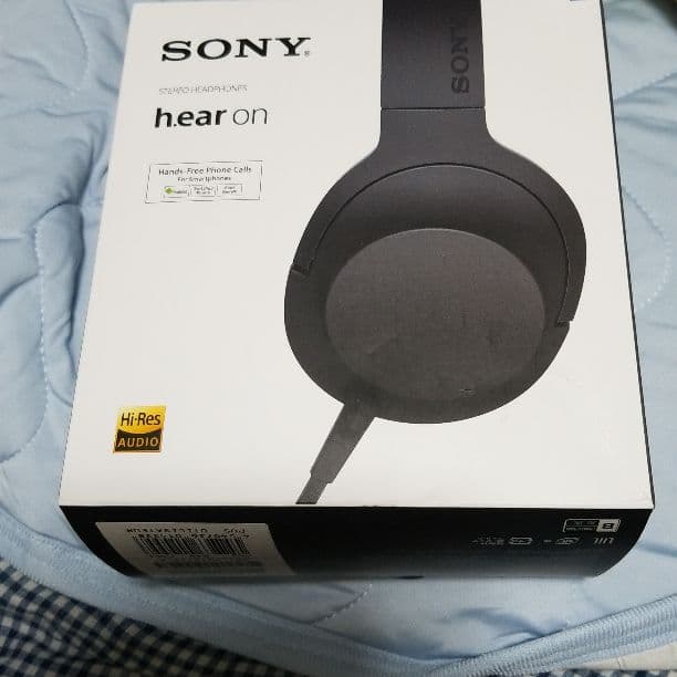 ヘッドホン SONY h.ear