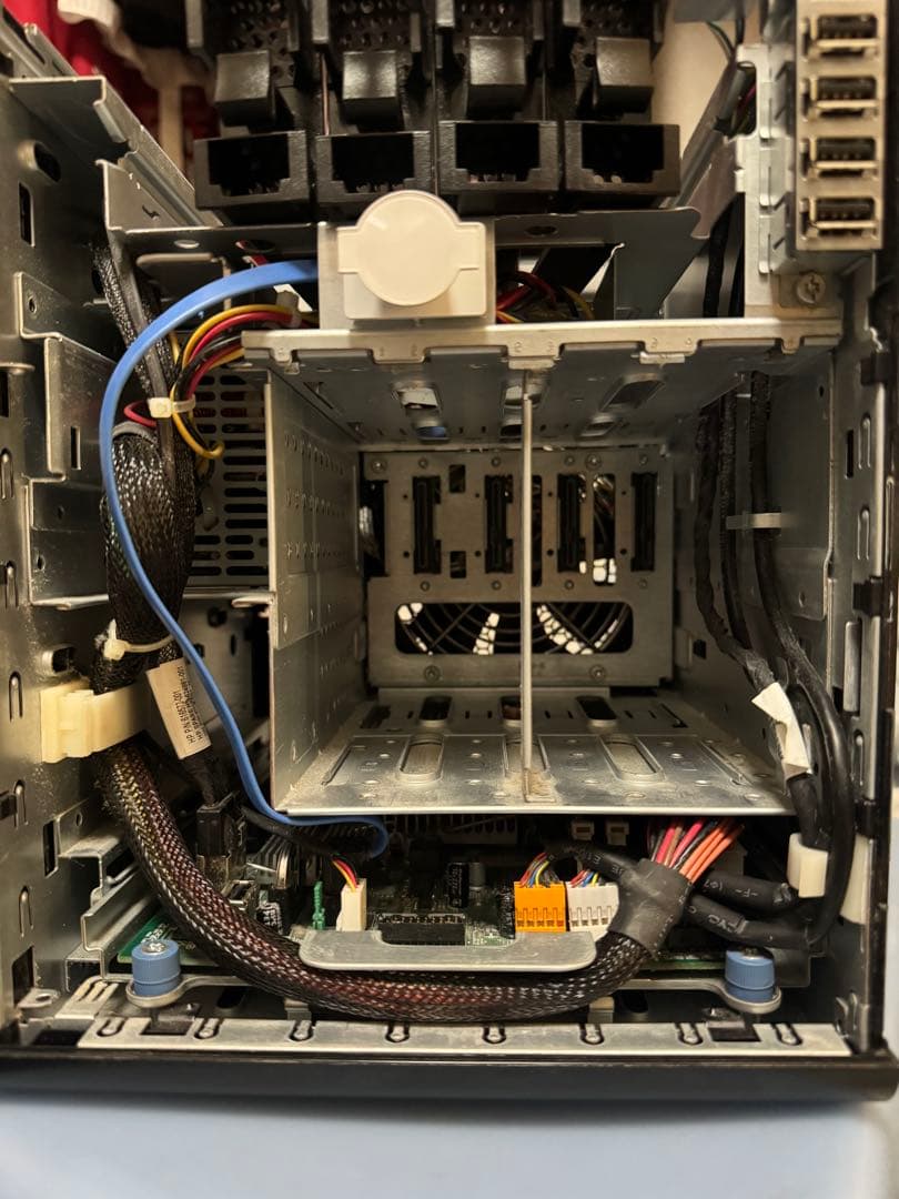 HP MicroServer N54L 16GB TrueNASで使用