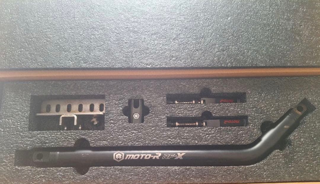 シグナス　サブフレーム　moto R