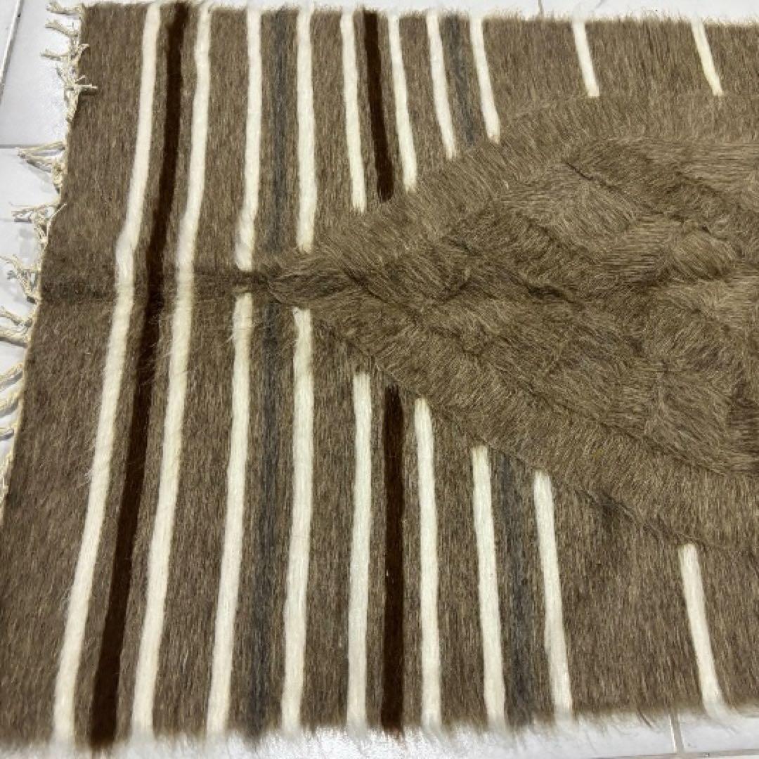 新品　80 x 130　ライトブラウン　ヤギの毛バッターニエ