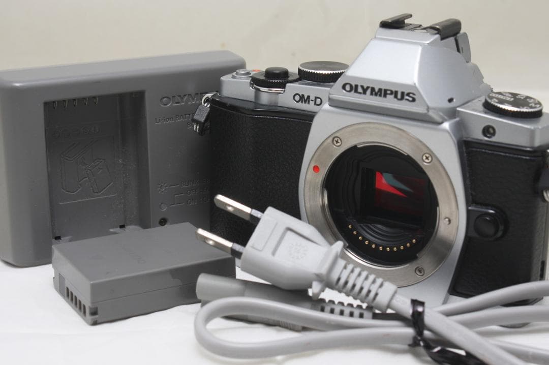オリンパス OM-D E-M5 ボディ シャッター数101,039