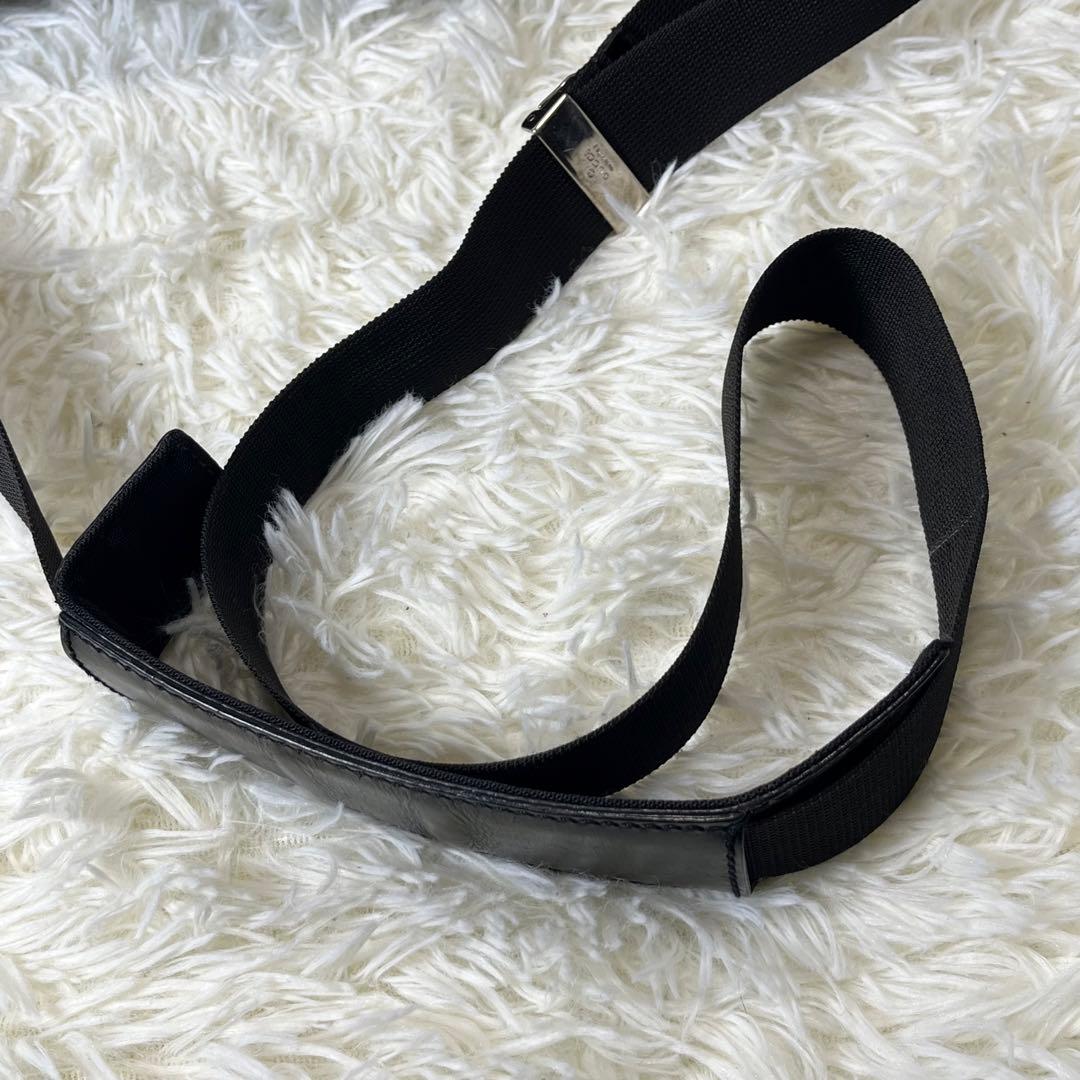 美品✨ GUCCI メッセンジャーバッグ 黒 キャンバス レザー A4収納可能