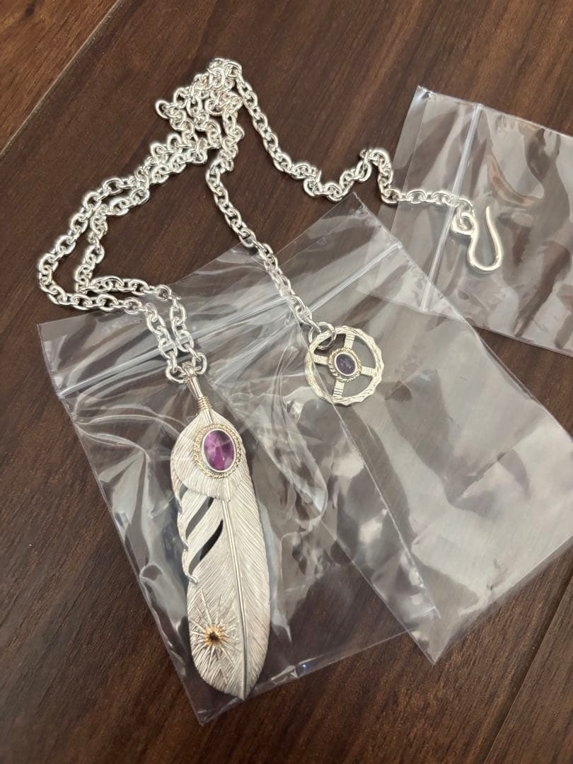 Studio Matilda 上銀アメジスト付きフェザー　“Hydragen