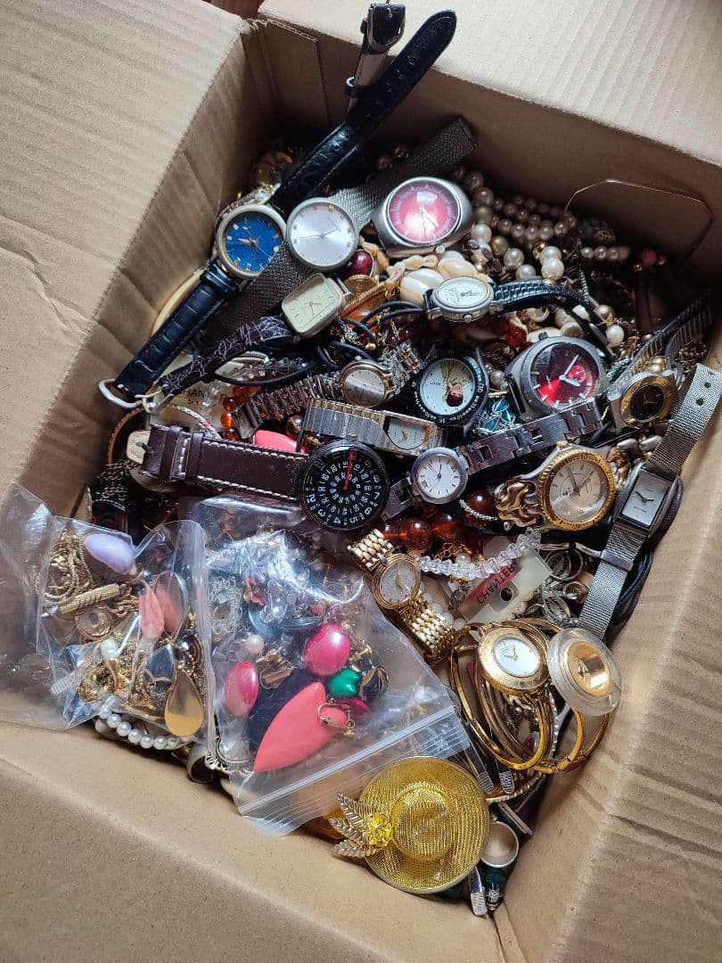 ジャンク時計、宝石、アクセサリー