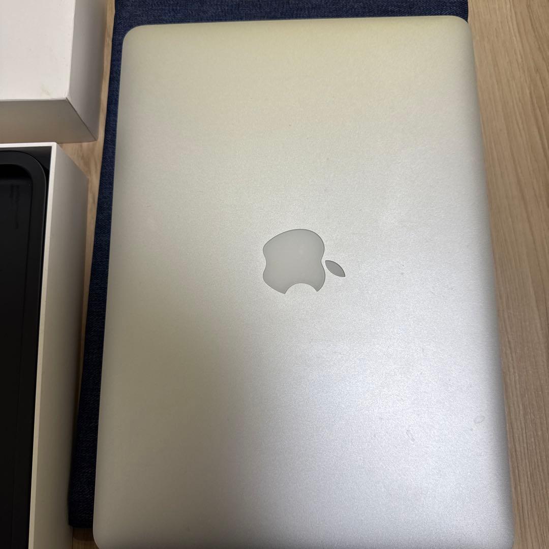 【ジャンク】MacBook Pro 2015 ディスプレイ不具合(付属品完備)