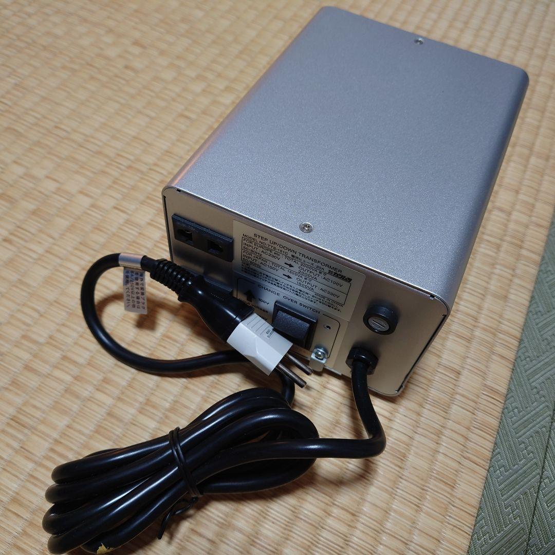 カシムラ 2000VA TTS-151C 変圧器 箱 説明書 美品