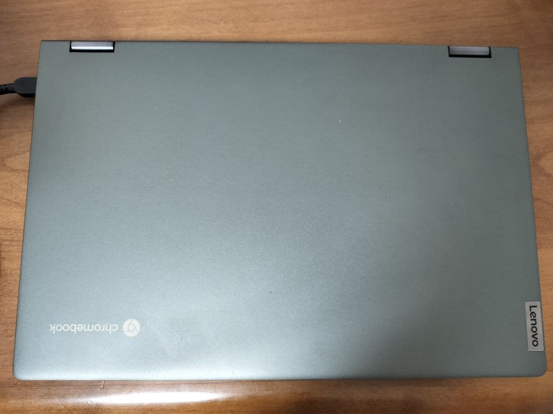 Lenovo Chromebook・アダプタ