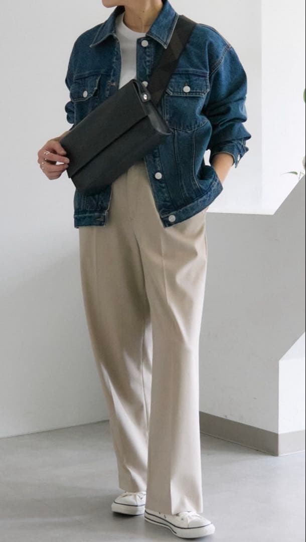 ear PAPILLONNER 本革　ワイドテープショルダーバッグ/ボディバッグ