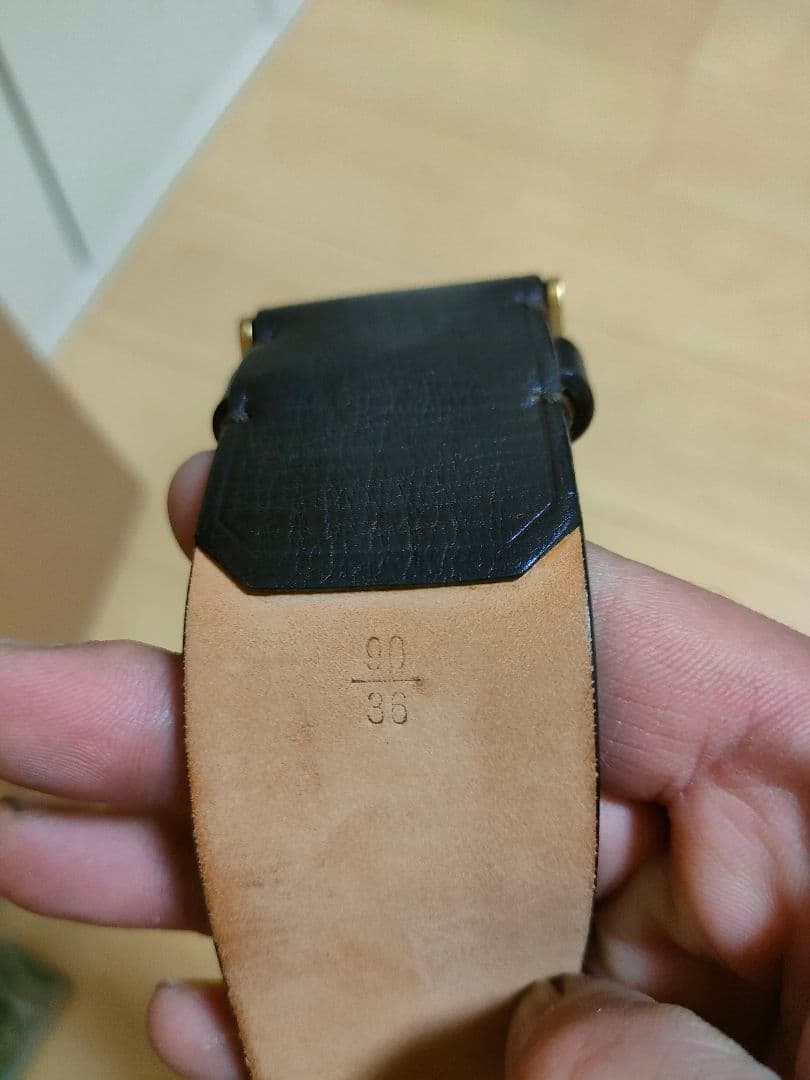 LOUIS VUITTON バックル ベルト