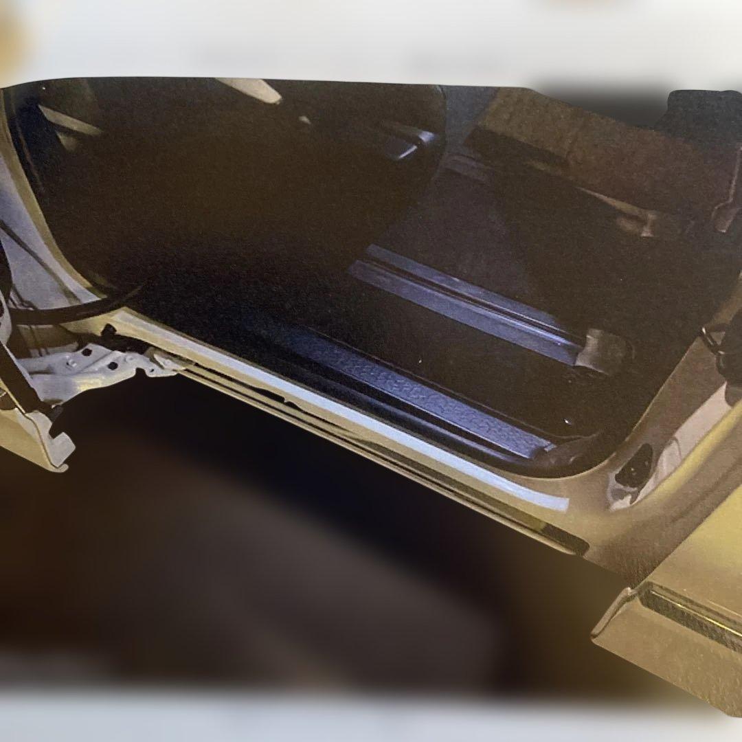 トヨタ ノア.ヴォクシーLEDスマートフットライト