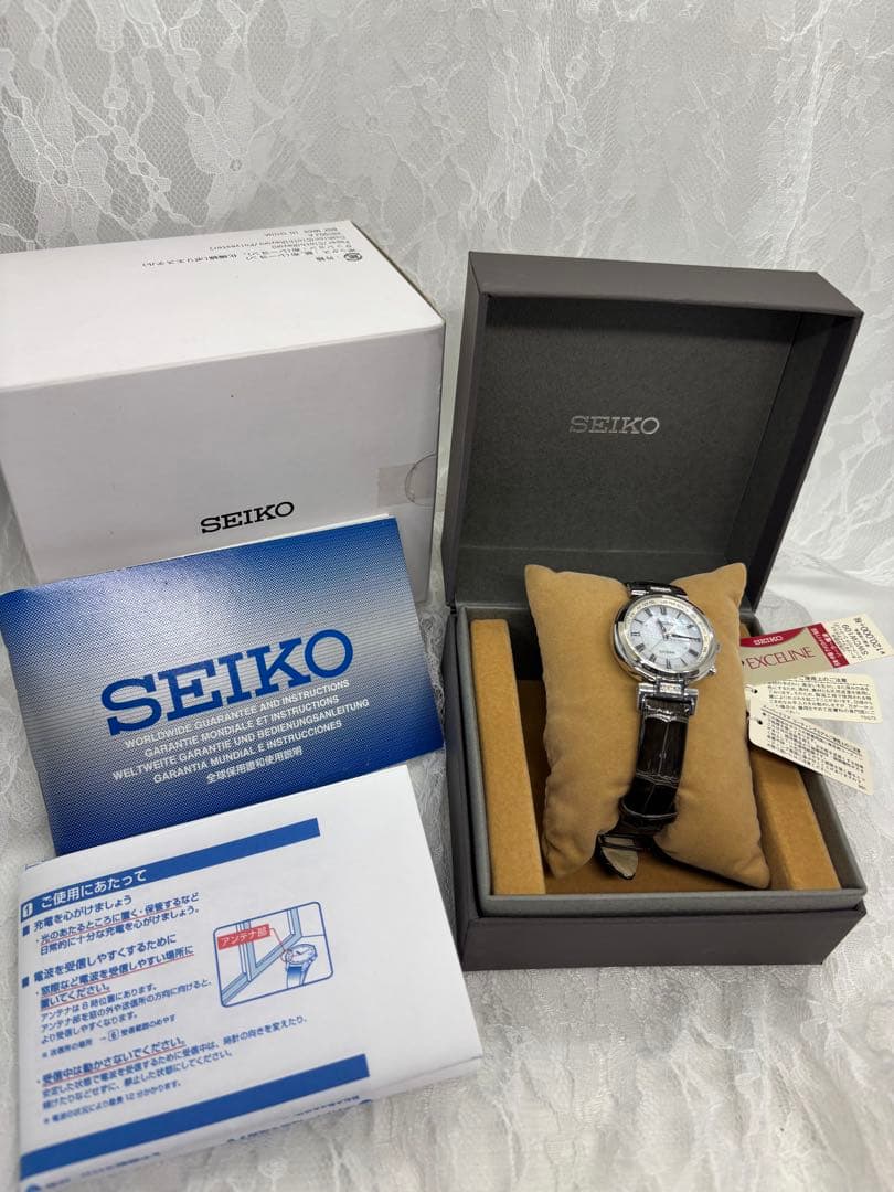 未使用極美品 稼働SEIKOドルチェ&エクセリーヌSWCW109 腕時計 上品