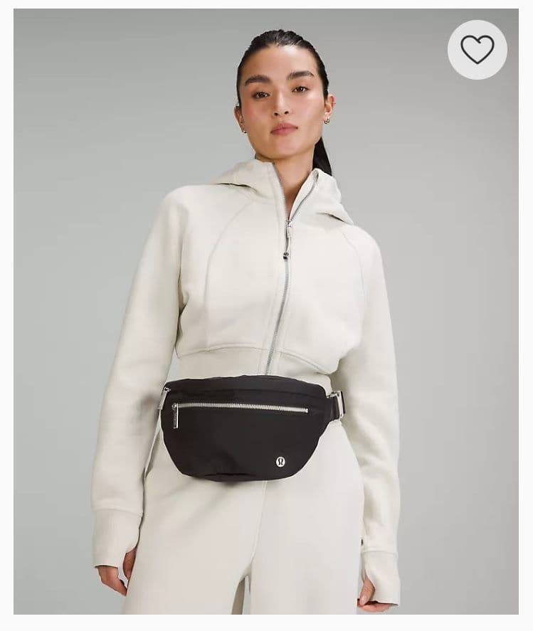 新品！ルルレモン　シティーアドベンチャー　ベルトバッグ