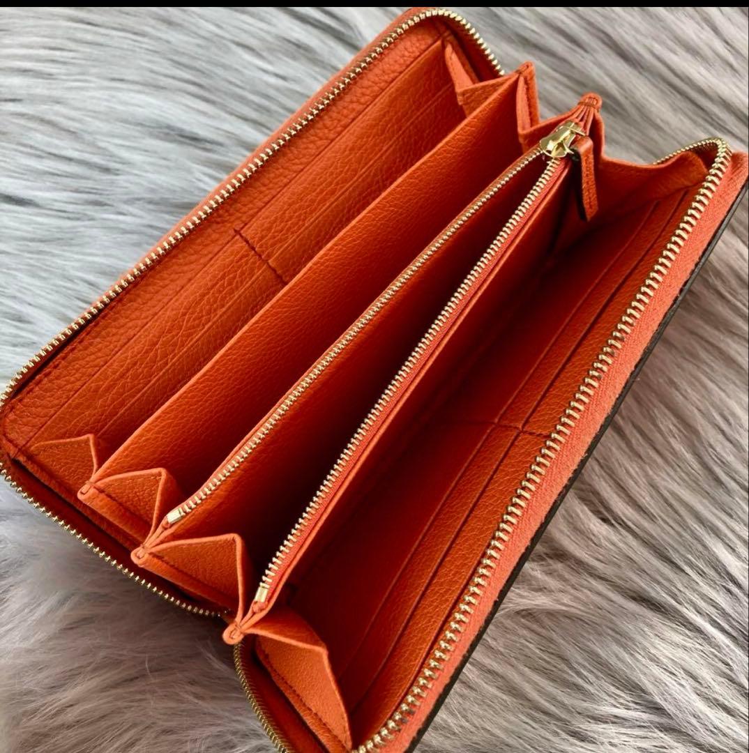 ノ*ラ様 GUCCI オレンジレザー長財布