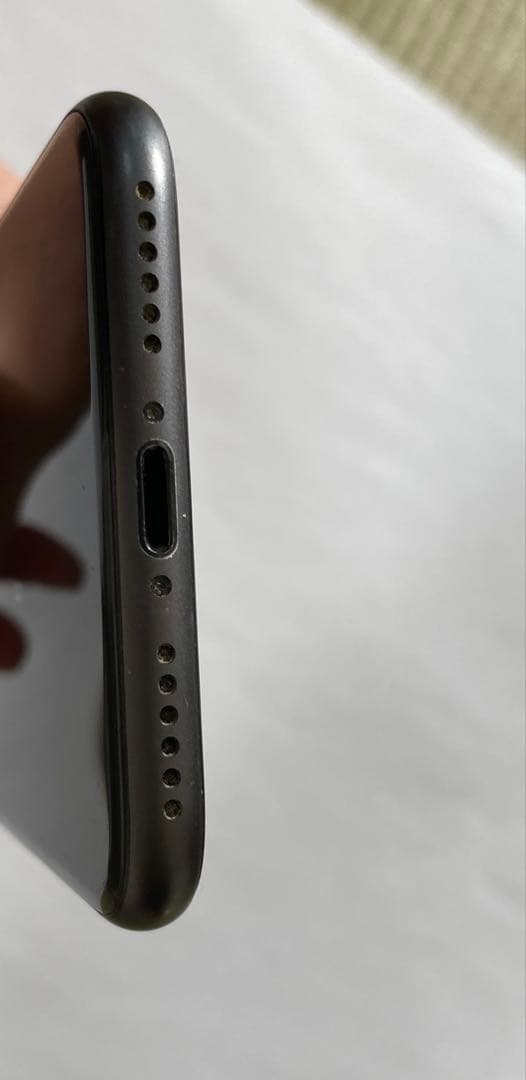 Apple iPhone 8 64GBスペースグレー