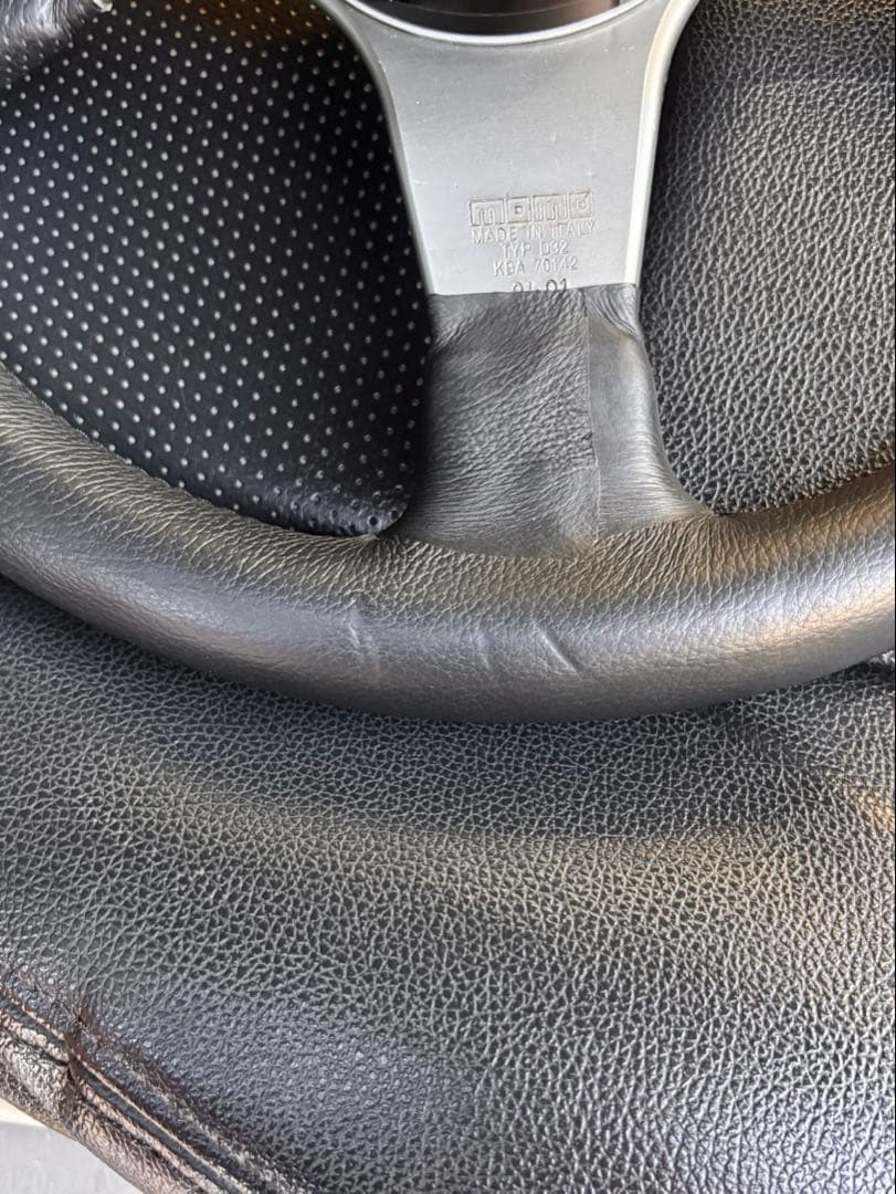 momo race 32Φ ステアリング