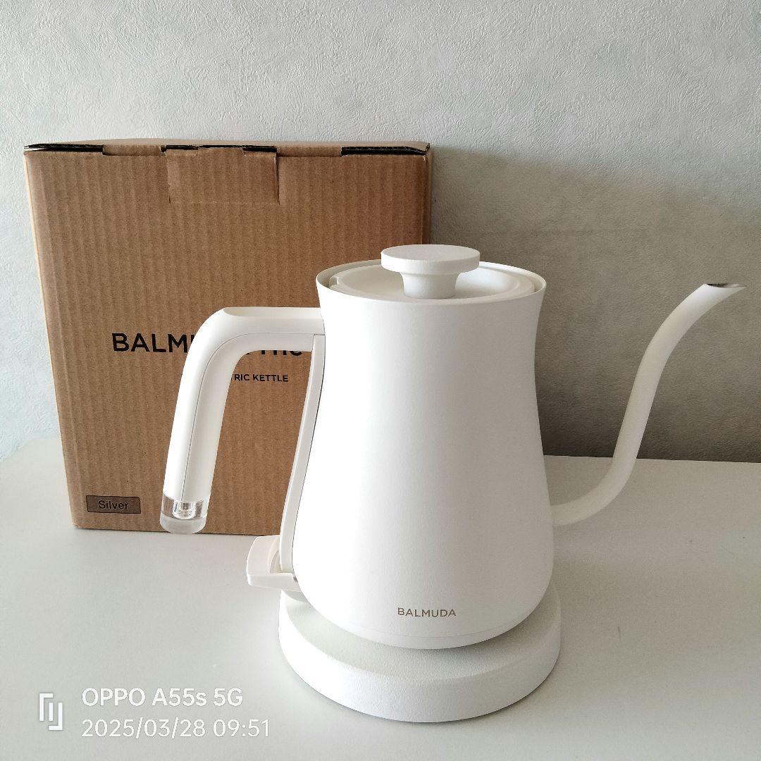 BALMUDA The pot バルミューダ　電気ケトル　ホワイト　白　　499