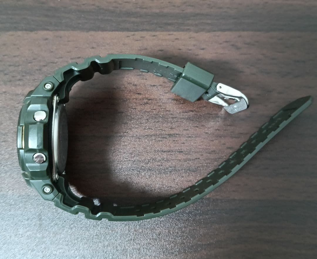 【未使用に近い】ジーショック 電波ソーラー 限定モデル ゴールド 43