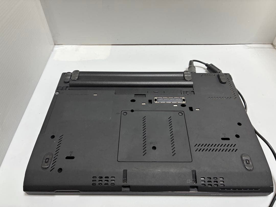 【977】Lenovo thinkpad X230 i5 XP office