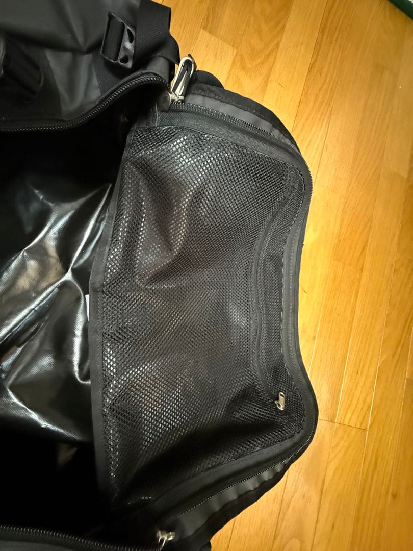 ノースフェイス　大容量　ボストンバッグ　ダッフルバッグ