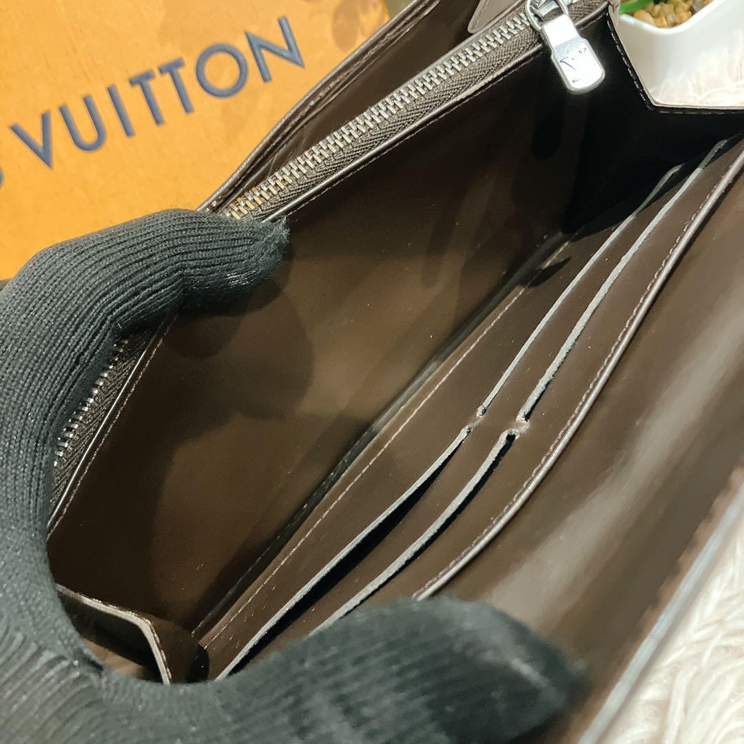 超美品 ルイヴィトン エピ ポルトフォイユ サラ ブラウン クレディ モネ