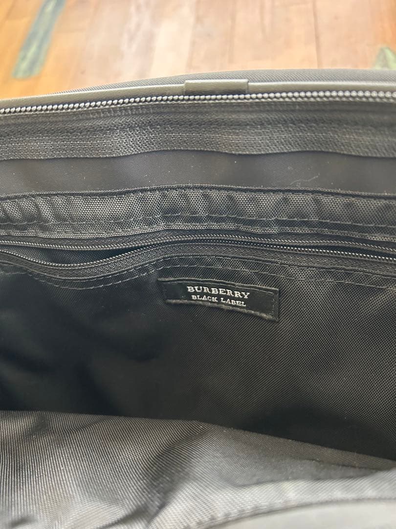 BURBERRY バーバリーブラックレーベル　ショルダーバッグ