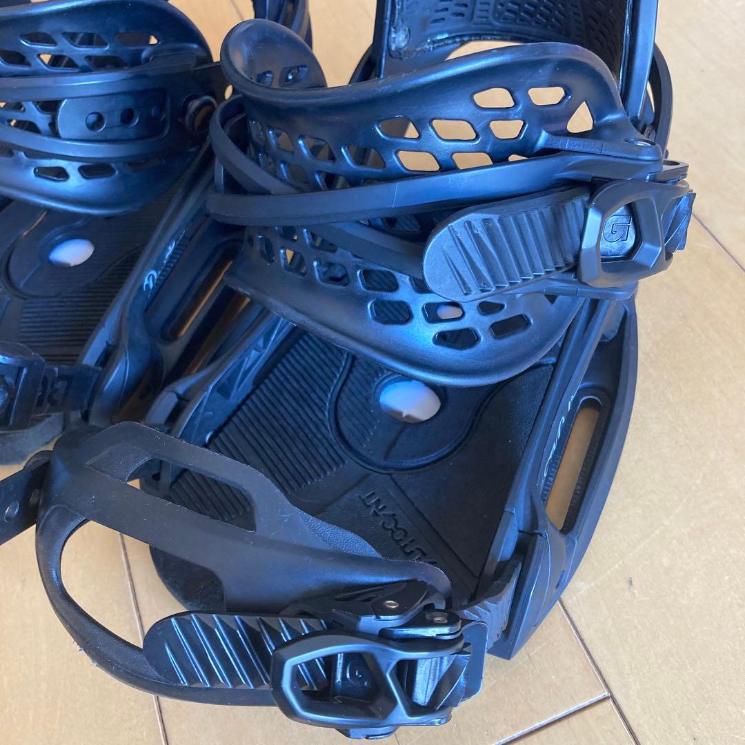 Burton Malavita est Mサイズ（Genesisストラップ）