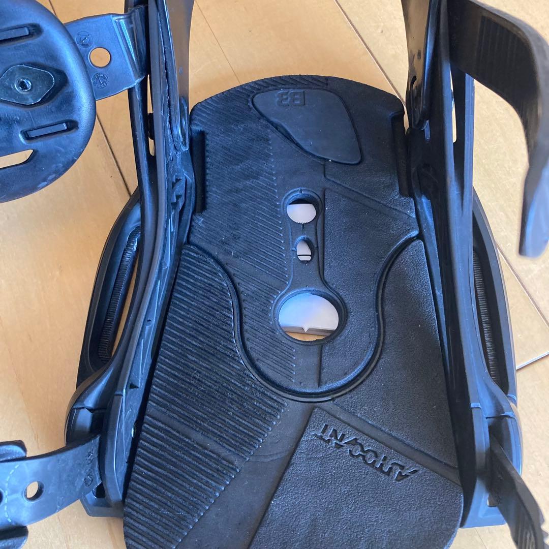 Burton Malavita est Mサイズ（Genesisストラップ）