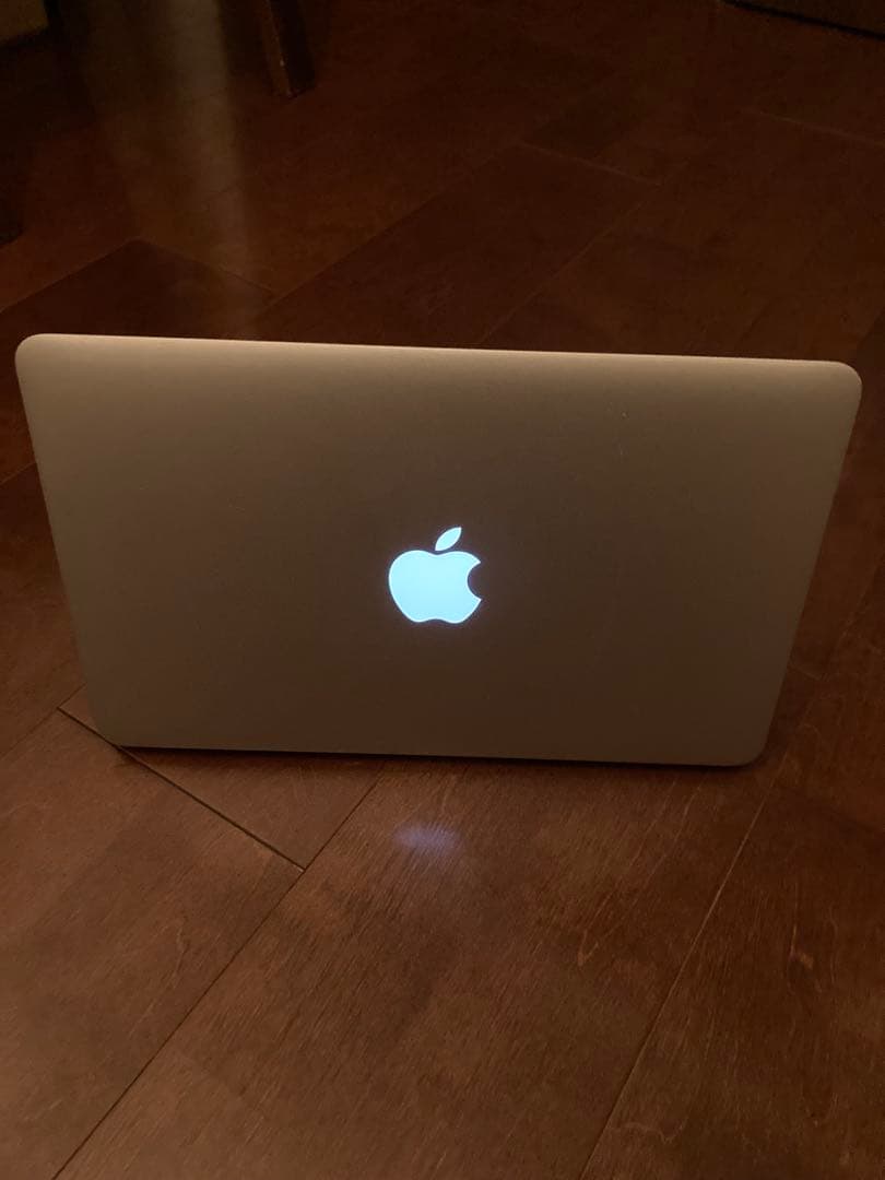 MacBook本体 MacBook Air (11-inch, Early2015) 4G/128G
