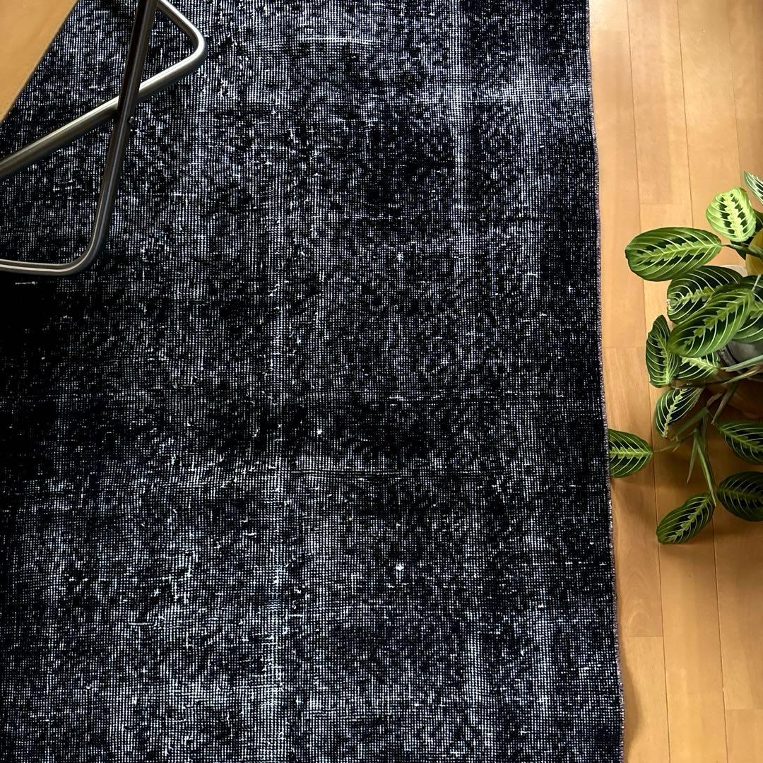 101-109×229 ブラックオーバーダイ　ワンカラー　トルコヴィンテージラグ