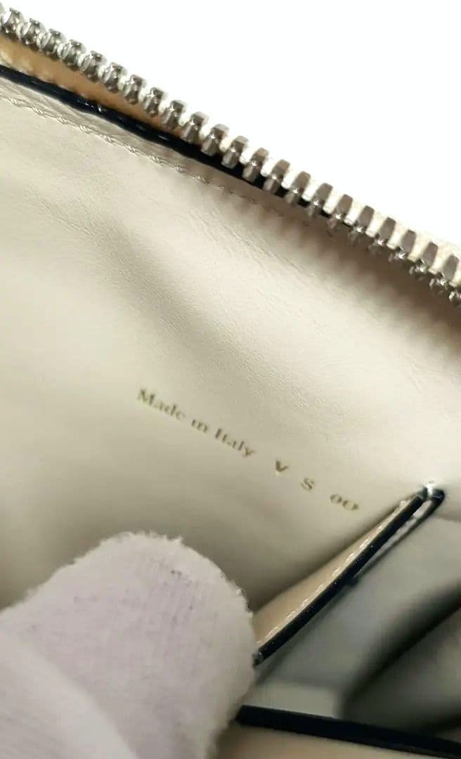 Valextra ヴァレクストラ トラベルポーチ 財布 オーガナイザー