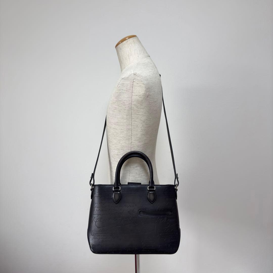 定価46.2万円 ベルルッティ トゥジュールXS スクリットレザートートバッグ