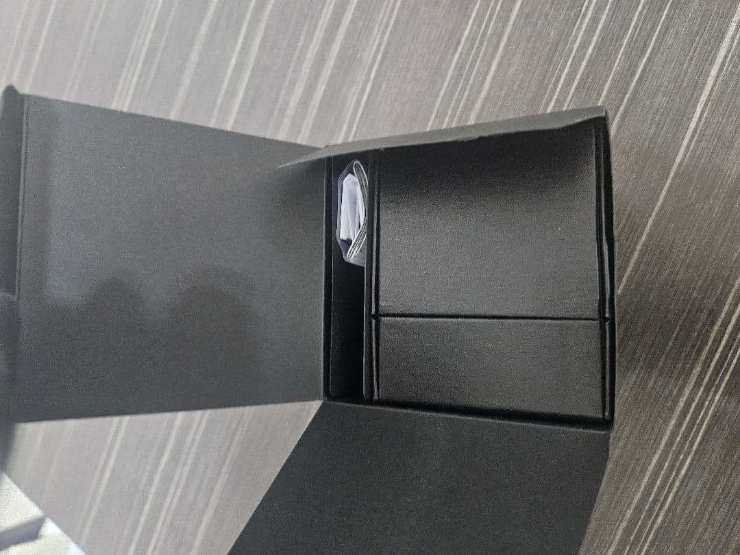 カシオ 腕時計 G-SHOCK 新品未使用 GR-B300RY-1A9JF