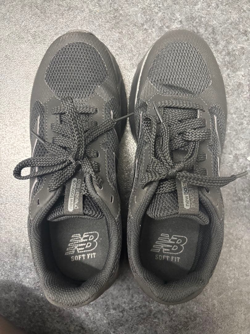 NEW BALANCE ニューバランス UA800SA1（2E）