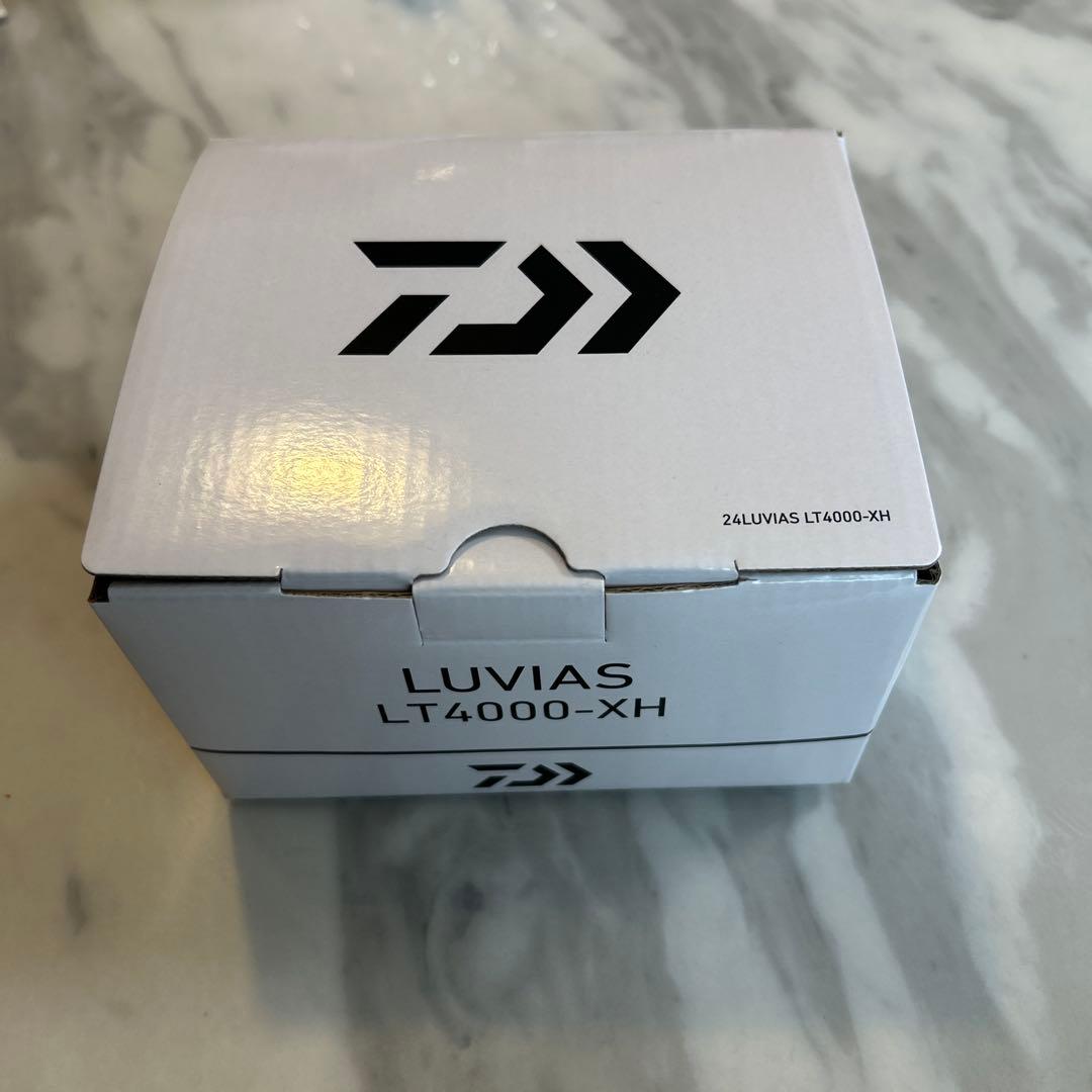 ぷ*！様 24 ルビアス　LUVIAS LT4000-XH 4000番　スピニン