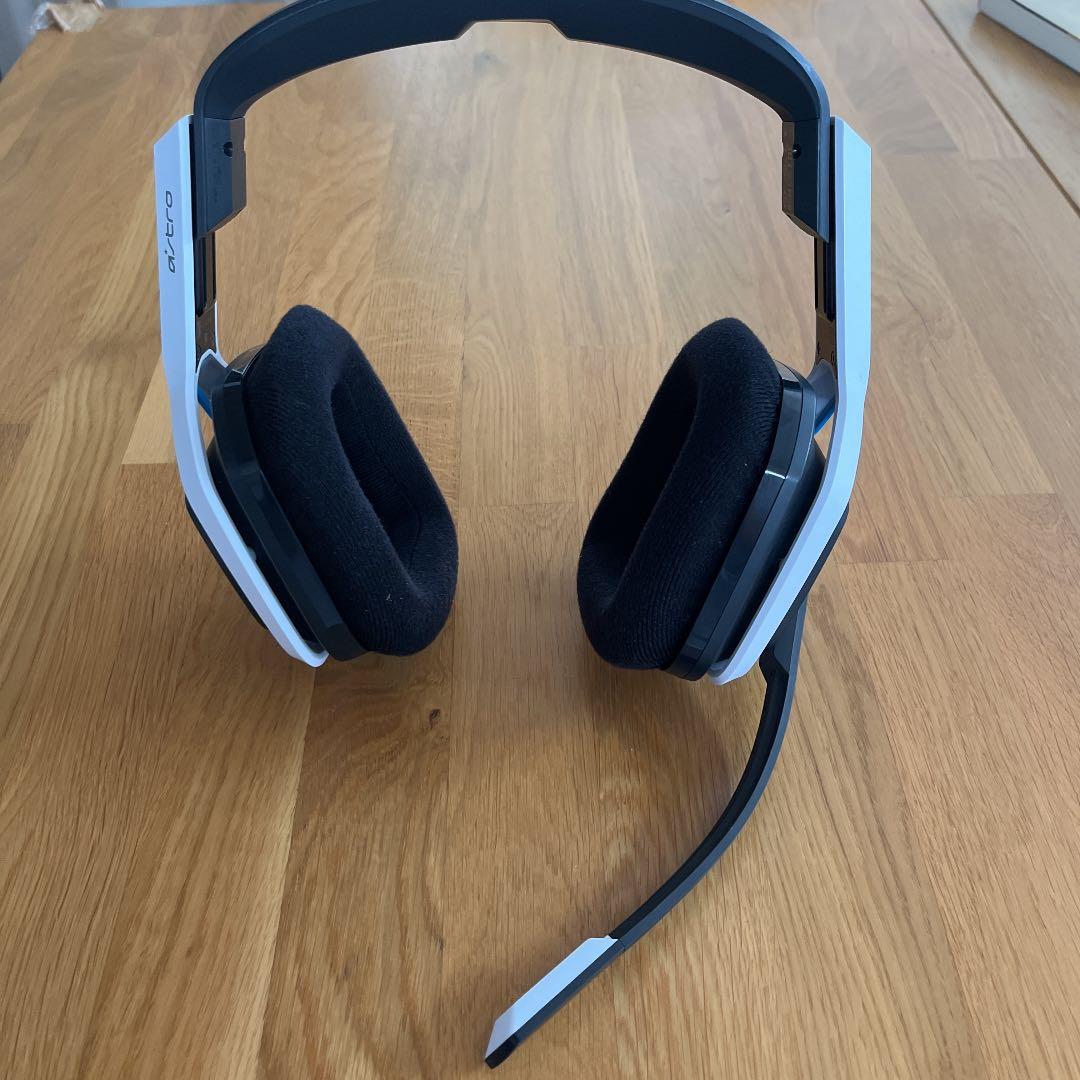 astro ゲーミングヘッドセット　A20