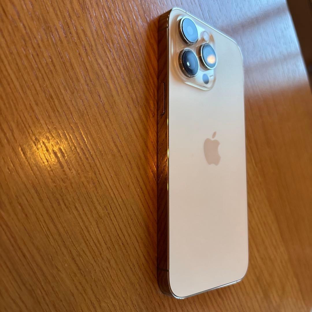 美品　iPhone 14 Pro MAXゴールド本体