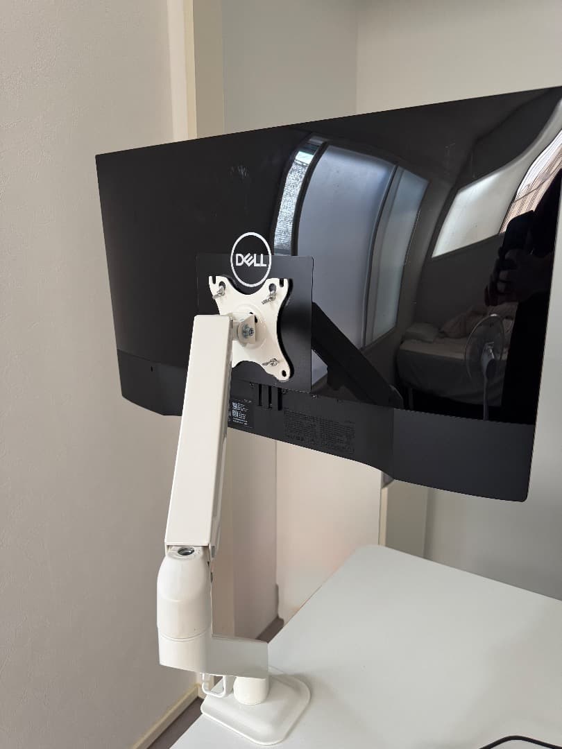 DELL SE2719H 27インチモニター 本体