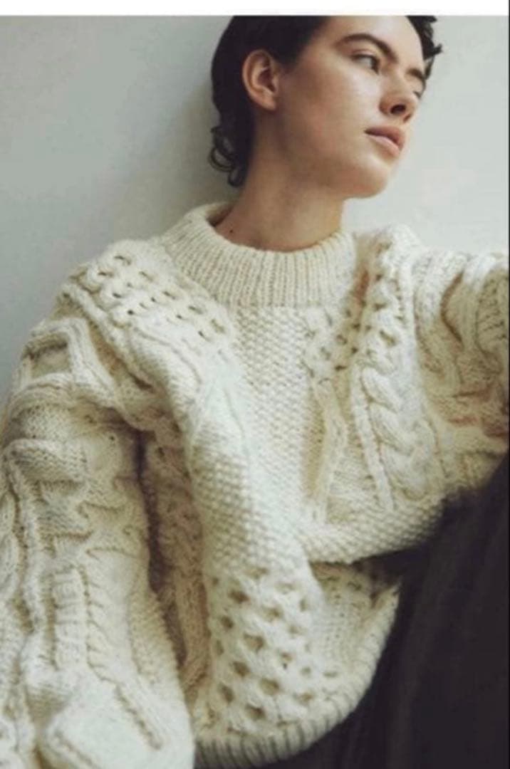 マチャト　ケーブルハンドニット　完売