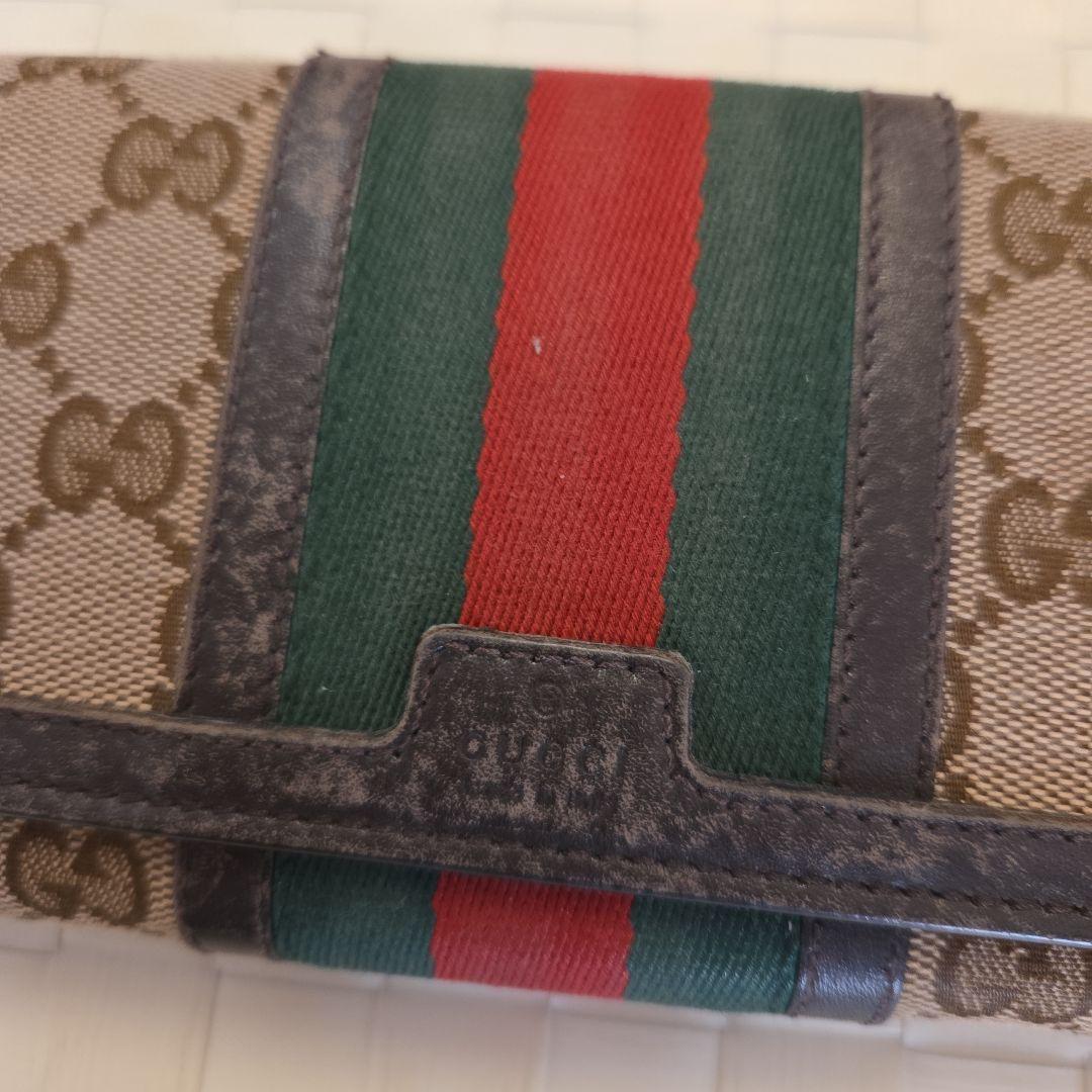 ケロケロの宅配　　GUCCI　グッチ　財布　GGキャンバス