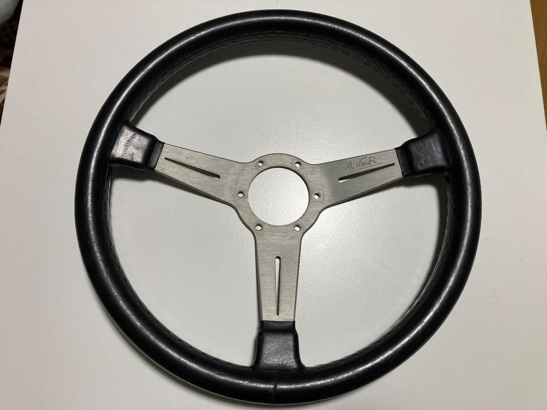 NARDI クラッシック　ステアリング