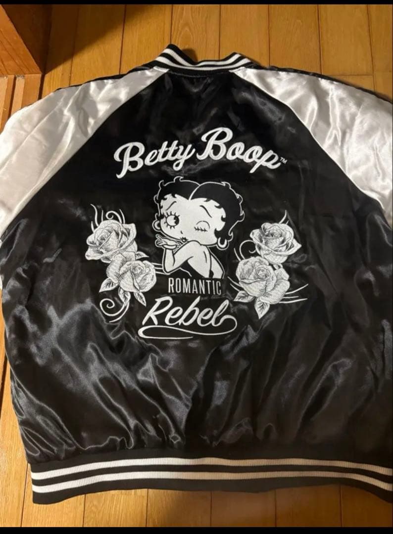 最終値下げ　Betty Boop スカジャン　LL